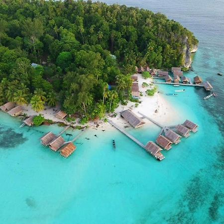 Nus Homestay Raja Ampat Kri ภายนอก รูปภาพ