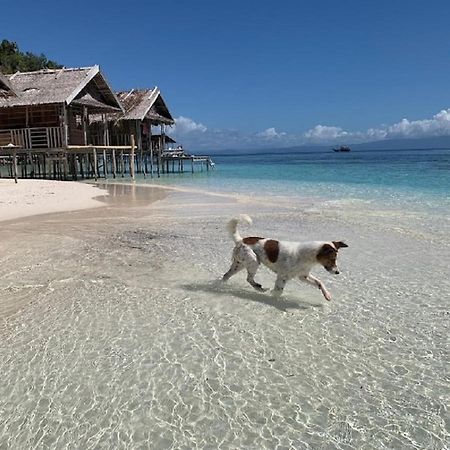 Nus Homestay Raja Ampat Kri ภายนอก รูปภาพ