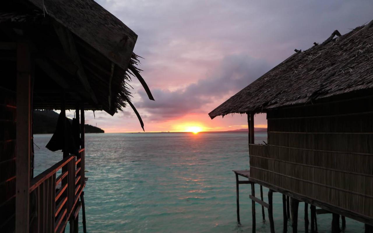 Nus Homestay Raja Ampat Kri ภายนอก รูปภาพ