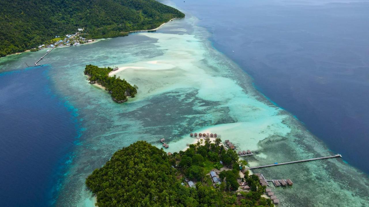 Nus Homestay Raja Ampat Kri ภายนอก รูปภาพ