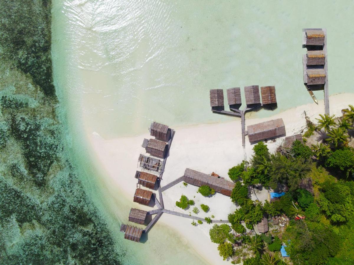 Nus Homestay Raja Ampat Kri ภายนอก รูปภาพ
