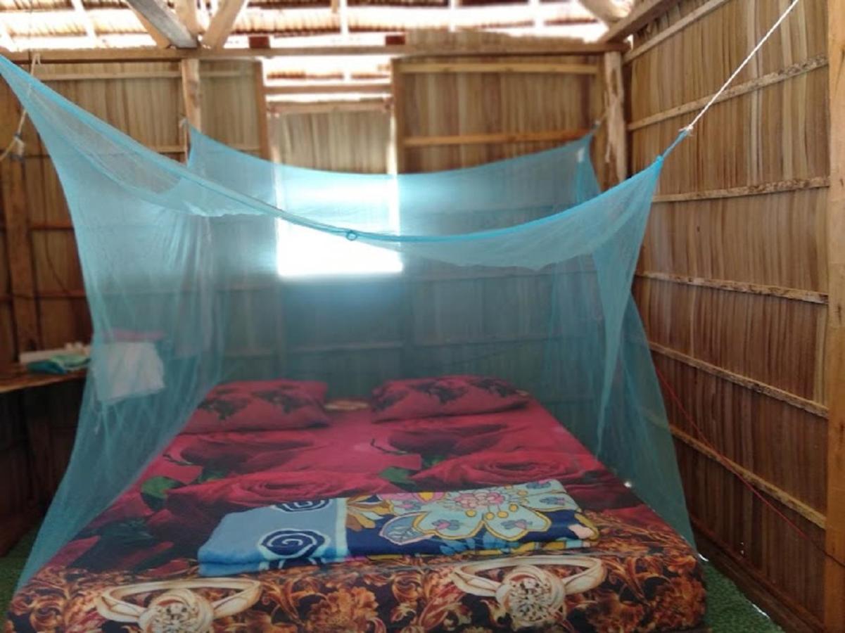 Nus Homestay Raja Ampat Kri ภายนอก รูปภาพ